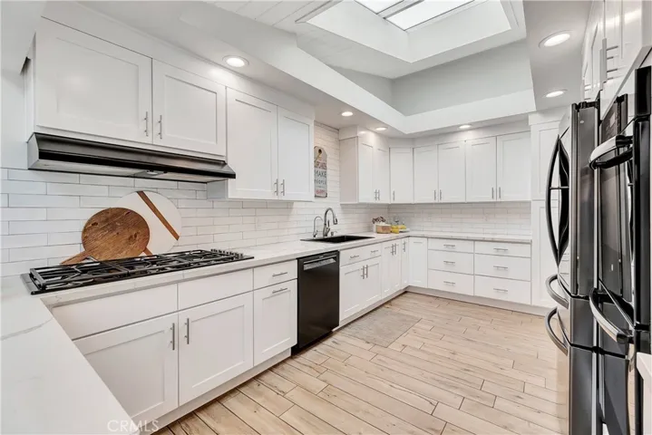 531 Playa, Newport Beach, California 92660