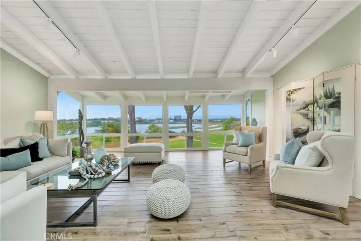 531 Playa, Newport Beach, California 92660