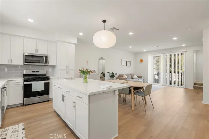 486 Carina Glen, Escondido, California 92025