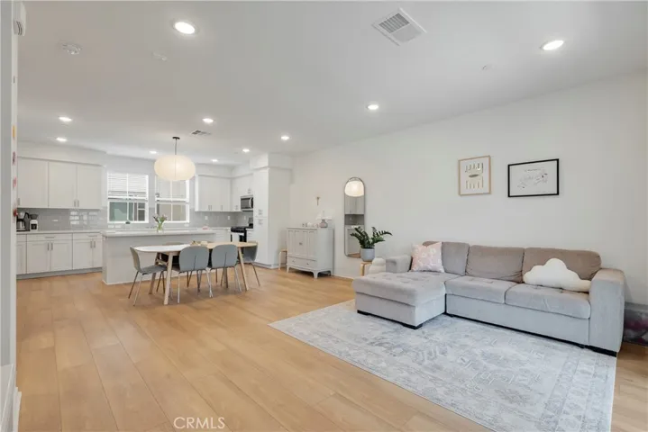 486 Carina Glen, Escondido, California 92025