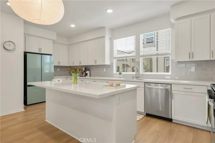 486 Carina Glen, Escondido, California 92025