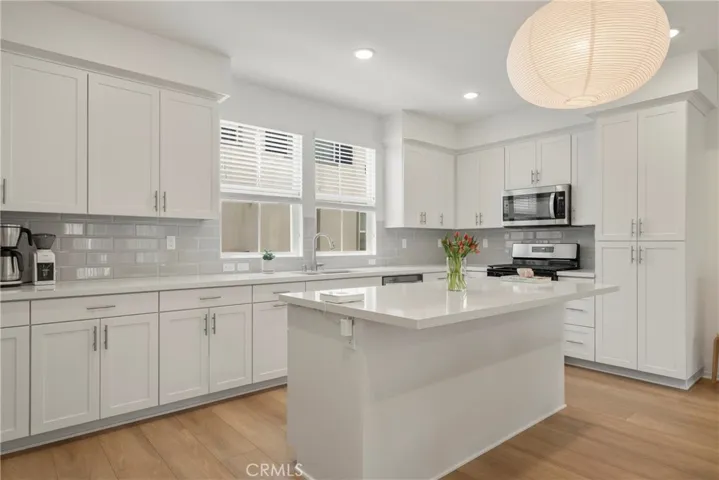 486 Carina Glen, Escondido, California 92025