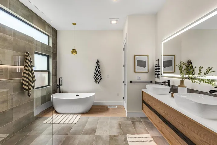 1498 Myrtle Avenue, San Jose, California 95118