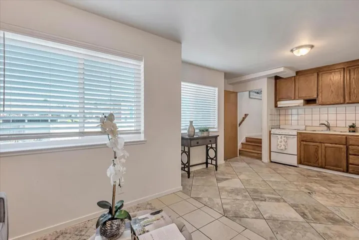 10 Cobblestone Square, Daly City, California 94014