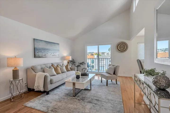 10 Cobblestone Square, Daly City, California 94014
