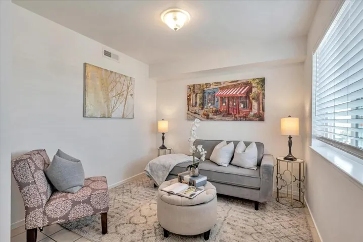 10 Cobblestone Square, Daly City, California 94014