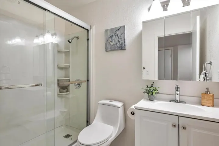 10 Cobblestone Square, Daly City, California 94014