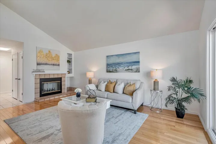 10 Cobblestone Square, Daly City, California 94014