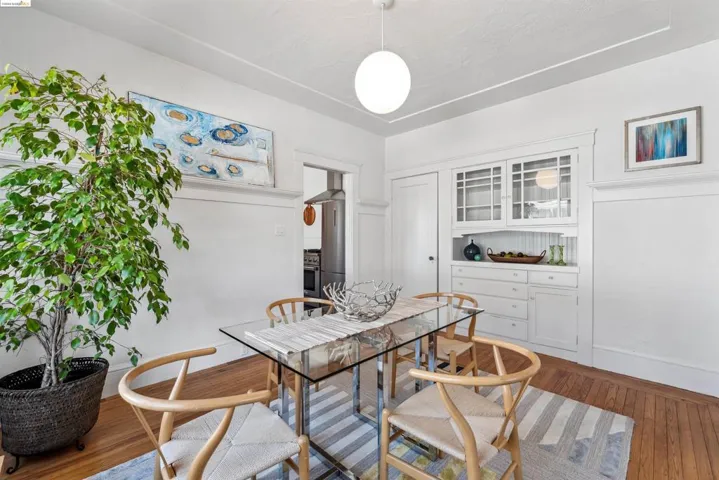 983 Arlington Ave, Oakland, California 94608