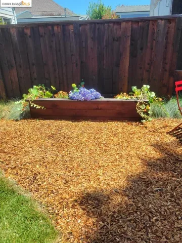 983 Arlington Ave, Oakland, California 94608