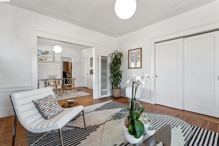 983 Arlington Ave, Oakland, California 94608