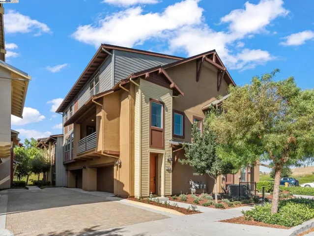 796 Tranquility Cir #1, Livermore, California 94551
