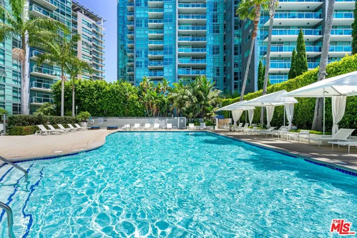13700 Marina Pointe Drive 915, Marina Del Rey, California 90292