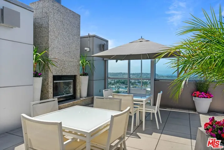 13700 Marina Pointe Drive 915, Marina Del Rey, California 90292