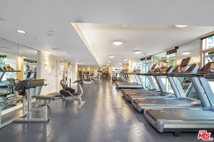 13700 Marina Pointe Drive 915, Marina Del Rey, California 90292
