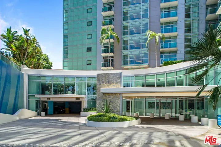 13700 Marina Pointe Drive 915, Marina Del Rey, California 90292