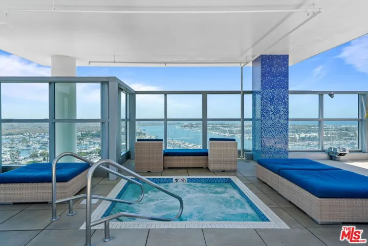 13700 Marina Pointe Drive 915, Marina Del Rey, California 90292