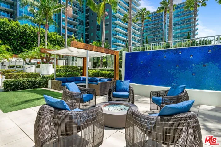 13700 Marina Pointe Drive 915, Marina Del Rey, California 90292