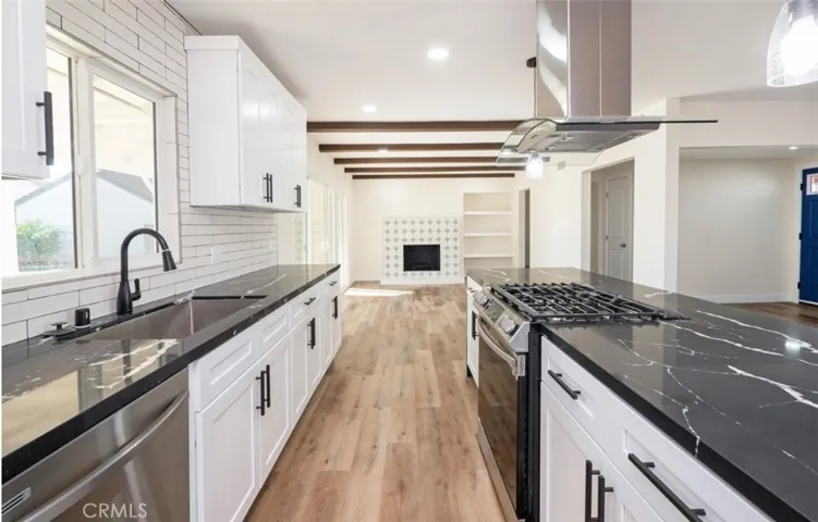 1532 E Algrove Street, Covina, California 91724