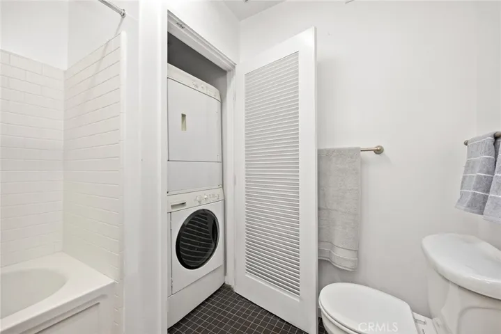 809 S Meridian Avenue H, South Pasadena, California 91030