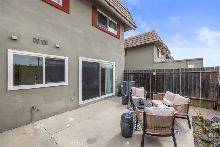4762 Larwin Avenue, Cypress, California 90630
