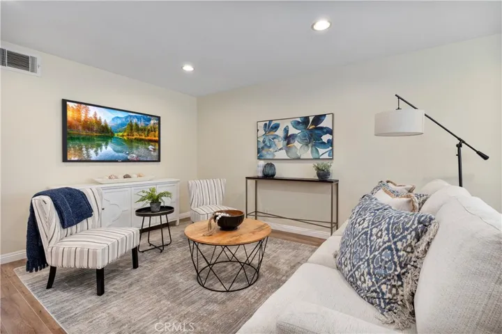 4762 Larwin Avenue, Cypress, California 90630