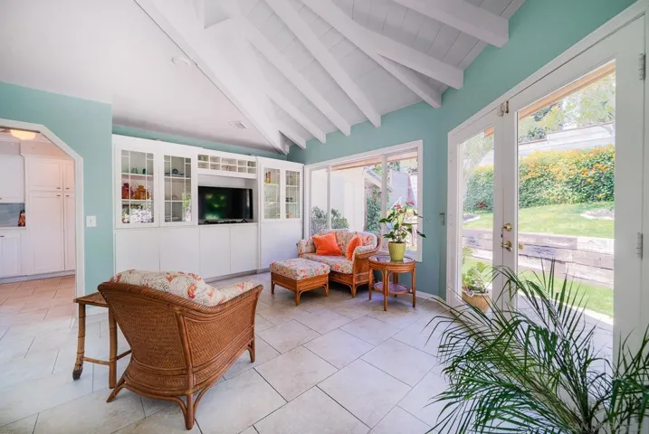1836 Via Entrada, Fallbrook, California 92028