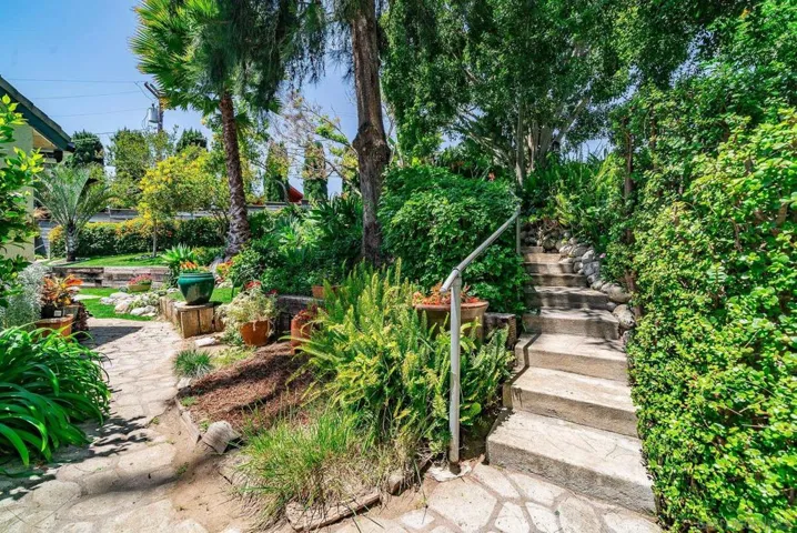 1836 Via Entrada, Fallbrook, California 92028