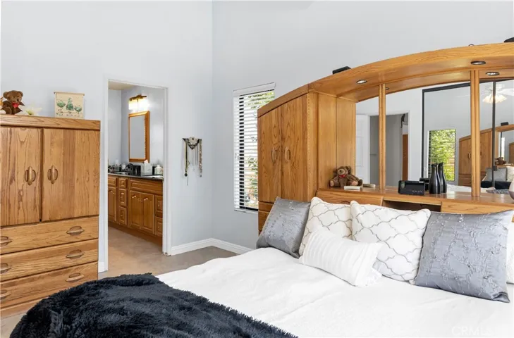 En-Suite Master Bathroom Entrance