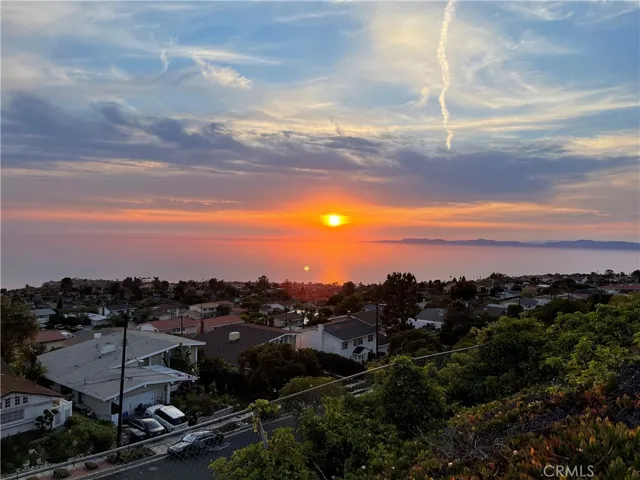 28523 Hazelridge Dr, Rancho Palos Verdes, California 90275