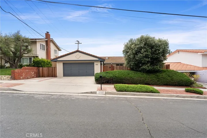 28523 Hazelridge Dr, Rancho Palos Verdes, California 90275