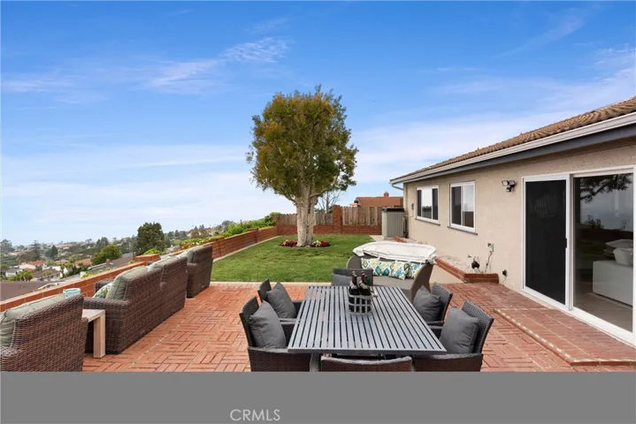 28523 Hazelridge Dr, Rancho Palos Verdes, California 90275