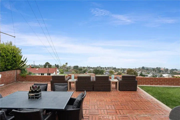 28523 Hazelridge Dr, Rancho Palos Verdes, California 90275