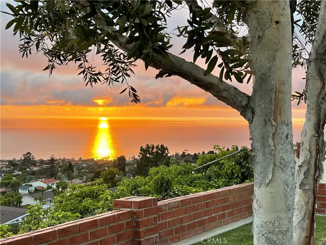 28523 Hazelridge Dr, Rancho Palos Verdes, California 90275