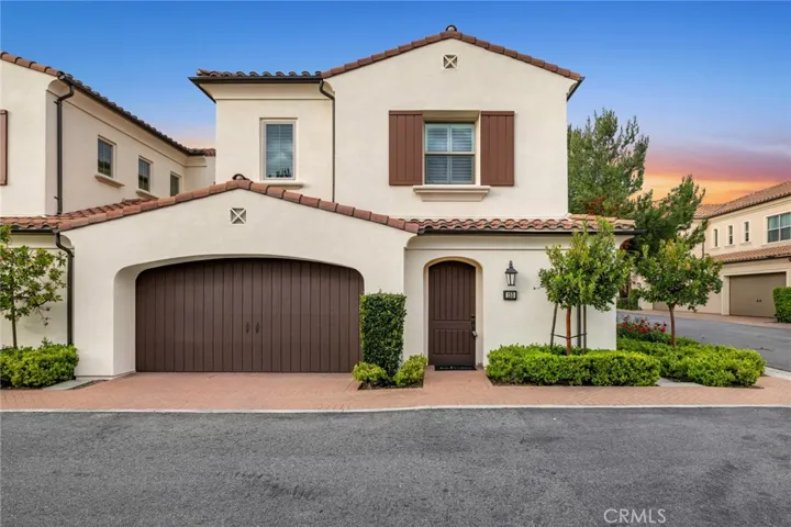 153 Barrow, Irvine, California 92620