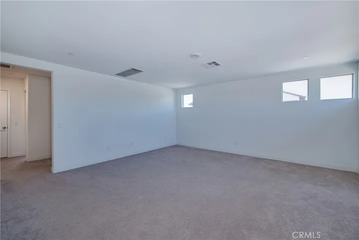 The extra large loft is in the center of the upstairs and has endless possibilities.