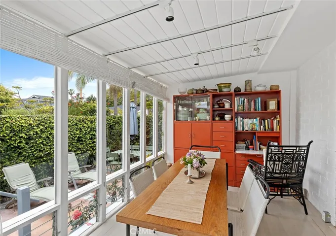 1445 Santa Cruz Street, Laguna Beach, California 92651