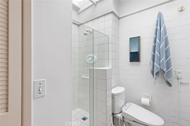 1445 Santa Cruz Street, Laguna Beach, California 92651
