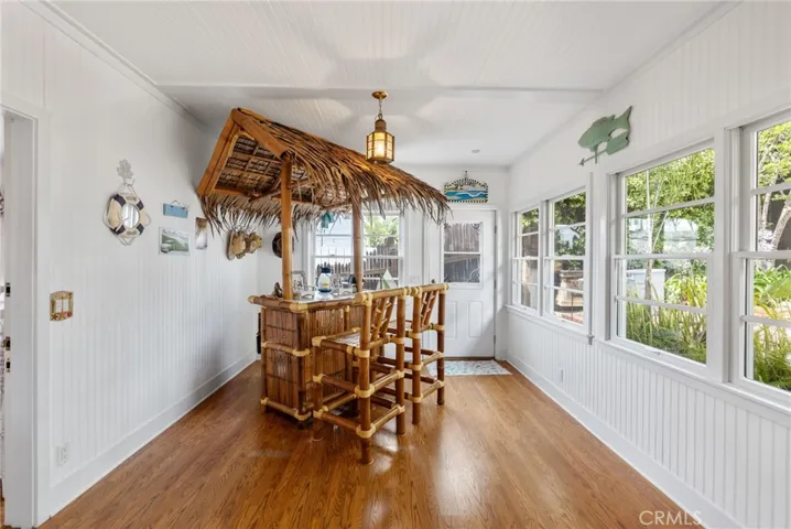 2304 Pine Avenue, Manhattan Beach, California 90266