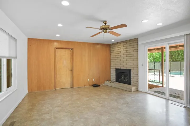 1008 Lexington Drive, Modesto, California 95350