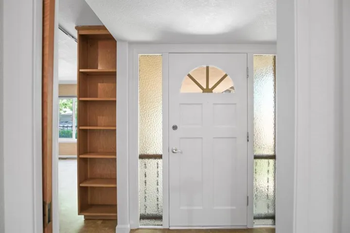1008 Lexington Drive, Modesto, California 95350