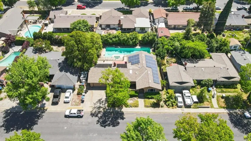1008 Lexington Drive, Modesto, California 95350