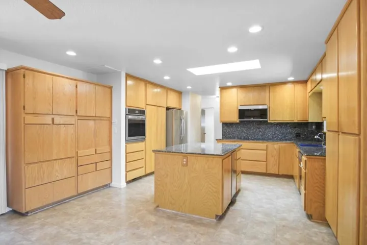 1008 Lexington Drive, Modesto, California 95350