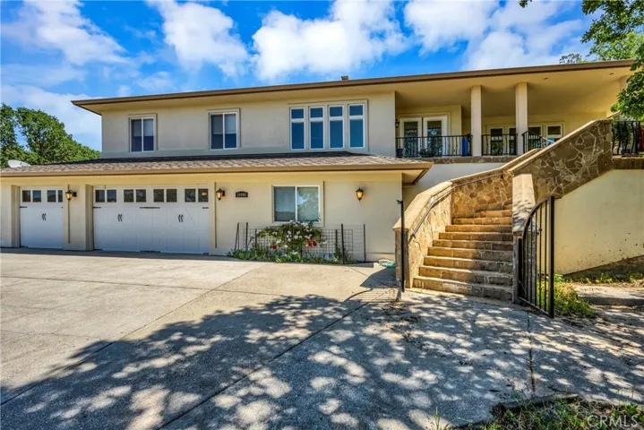 19088 Moon Ridge Road, Hidden Valley Lake, California 95467