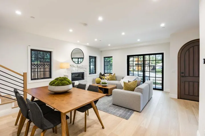 115 Rinconada Avenue, Palo Alto, California 94301