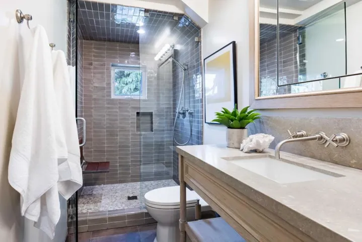 420 Maple Street, Palo Alto, California 94301