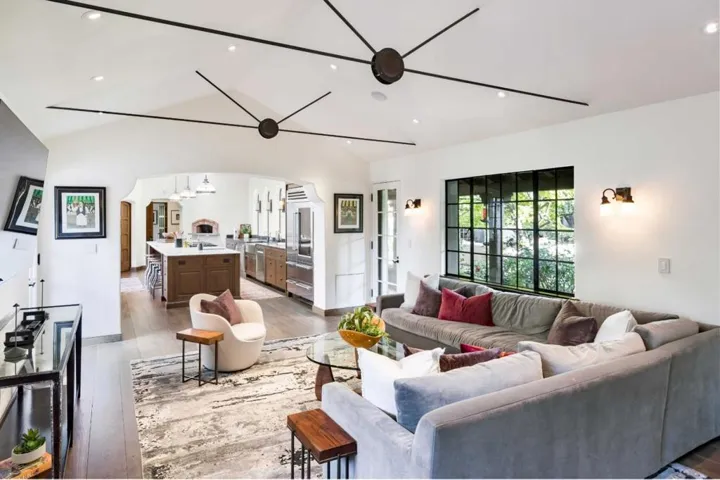 420 Maple Street, Palo Alto, California 94301