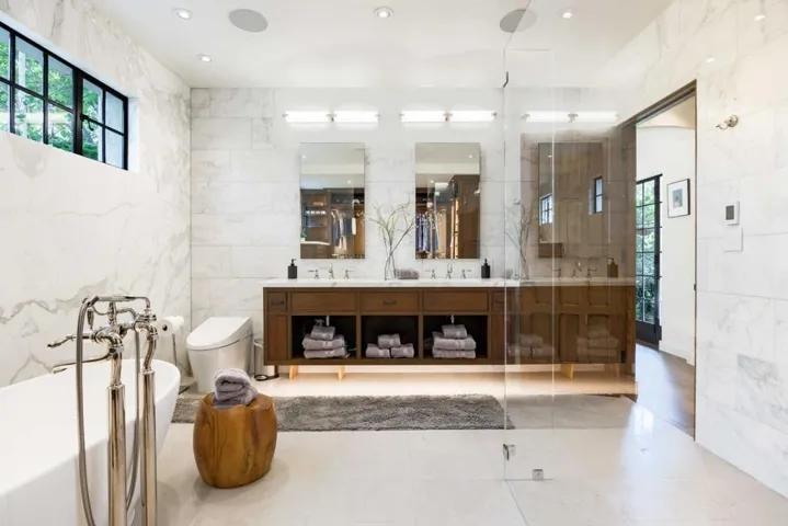 420 Maple Street, Palo Alto, California 94301