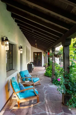 420 Maple Street, Palo Alto, California 94301