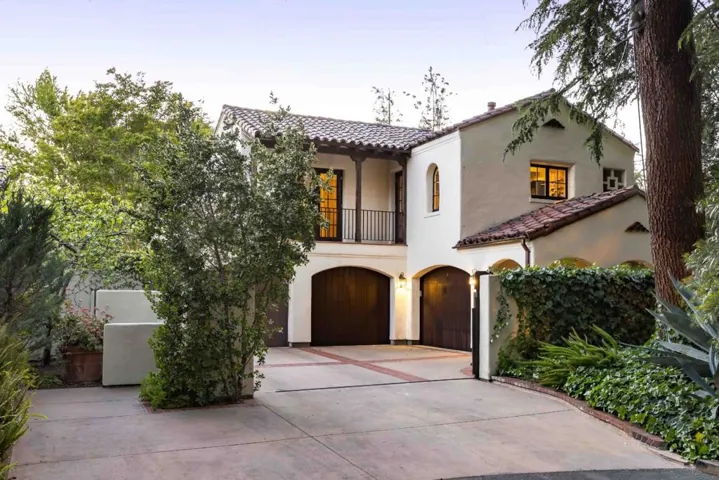 420 Maple Street, Palo Alto, California 94301